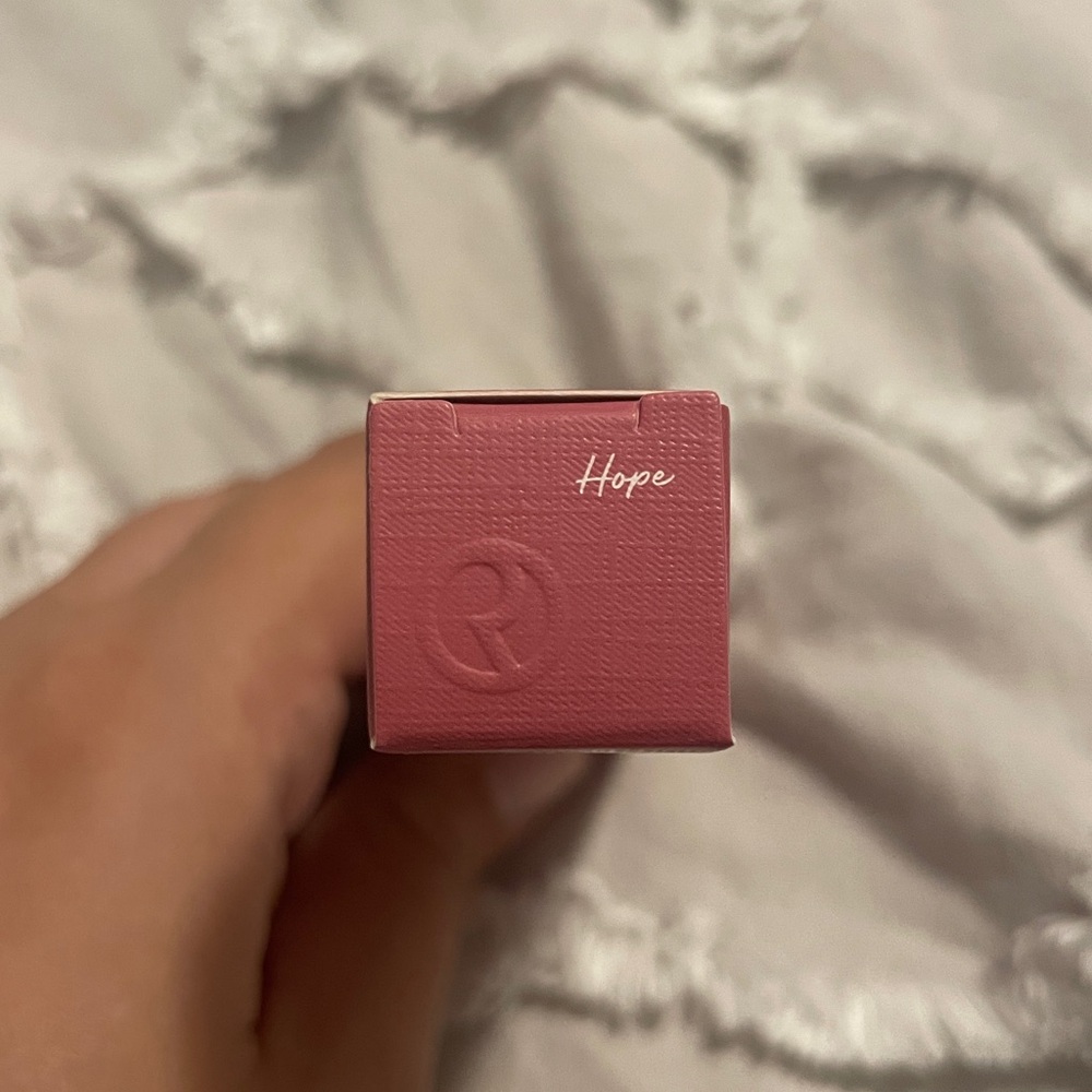 Rare Beauty Soft Pinch Tinted Lip Oil Shade Hope - Picture 7 of 8